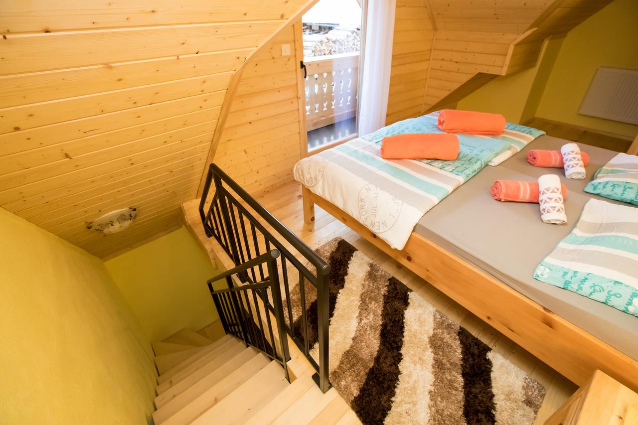 Farmhouse Pri Miklavu Bohinj Exteriör bild