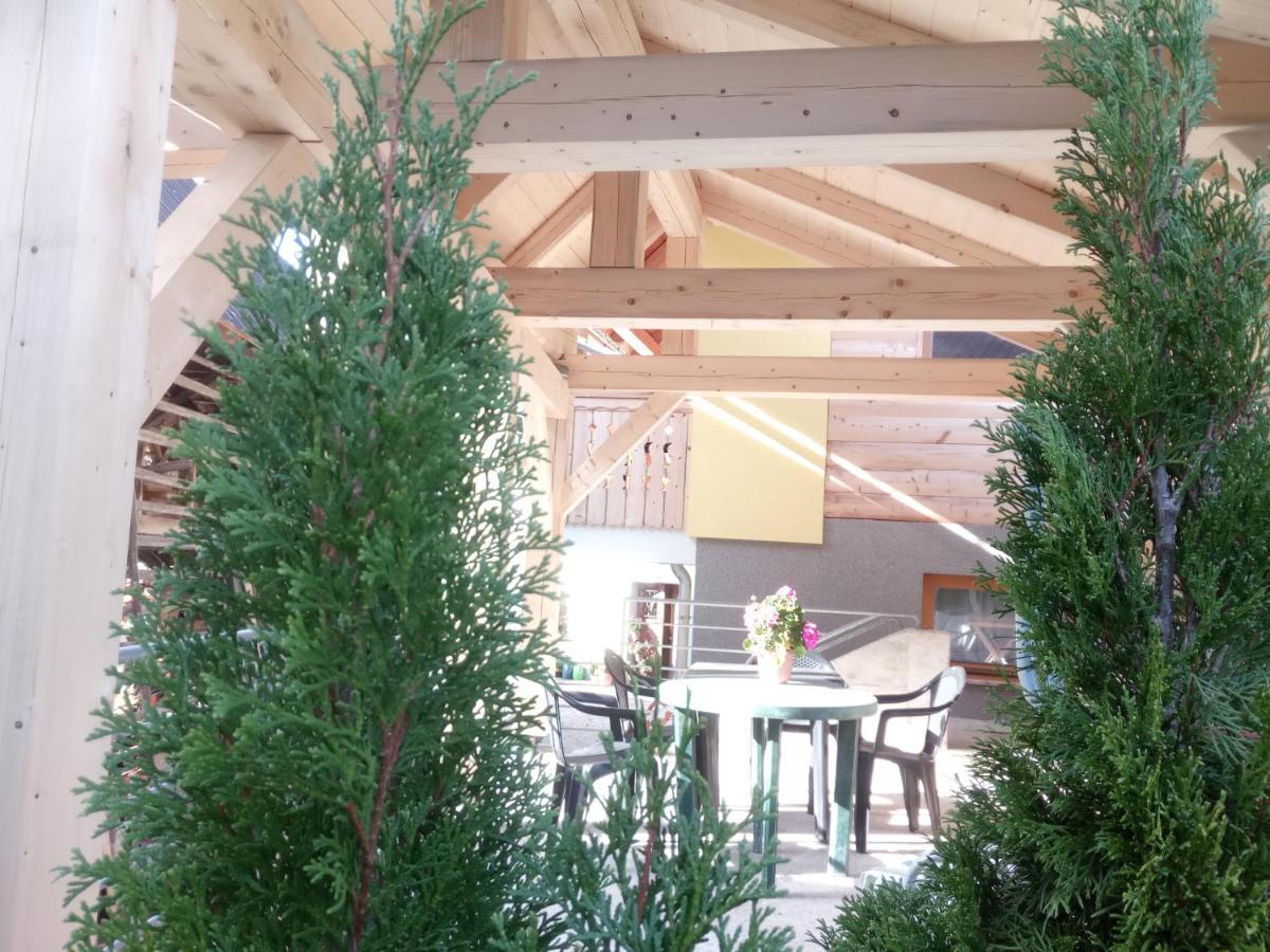 Farmhouse Pri Miklavu Bohinj Exteriör bild